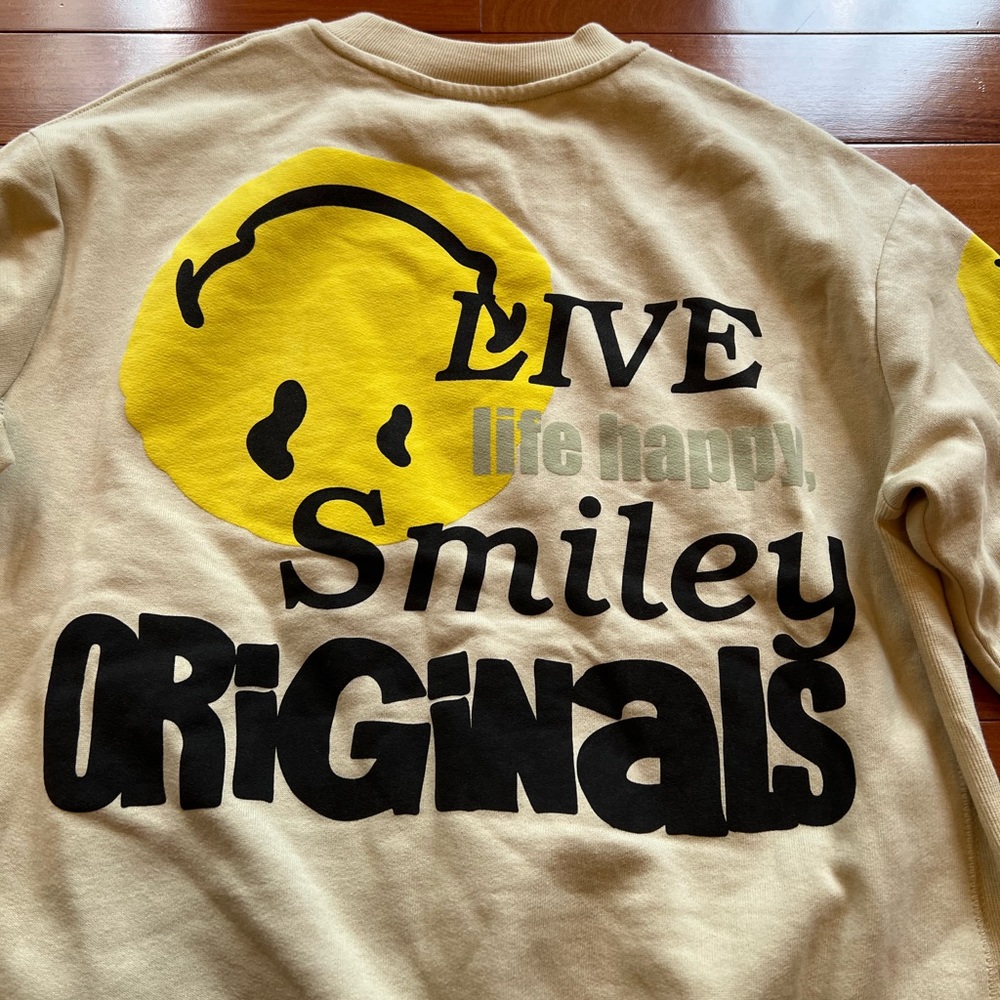 Zara x Smiley Happy Collection Crewneck Puff Print Graphic Sweatshirt - Picture 3 of 4